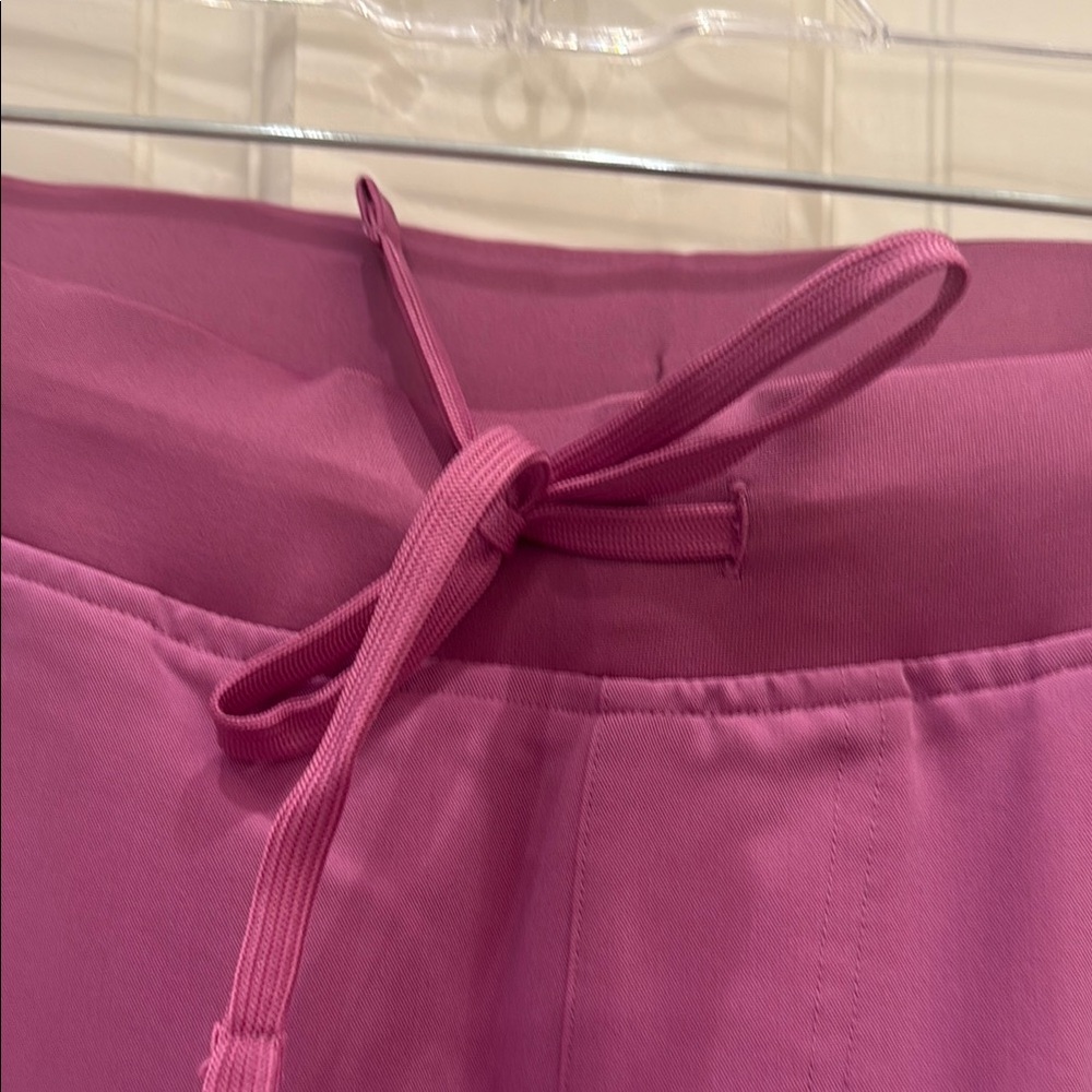 Mandala Jogger Scrubs - Picture 4 of 6